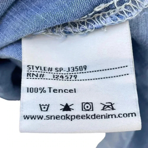 Sneakpeek Chambray Star Button Down Shirt - Picture 5 of 7